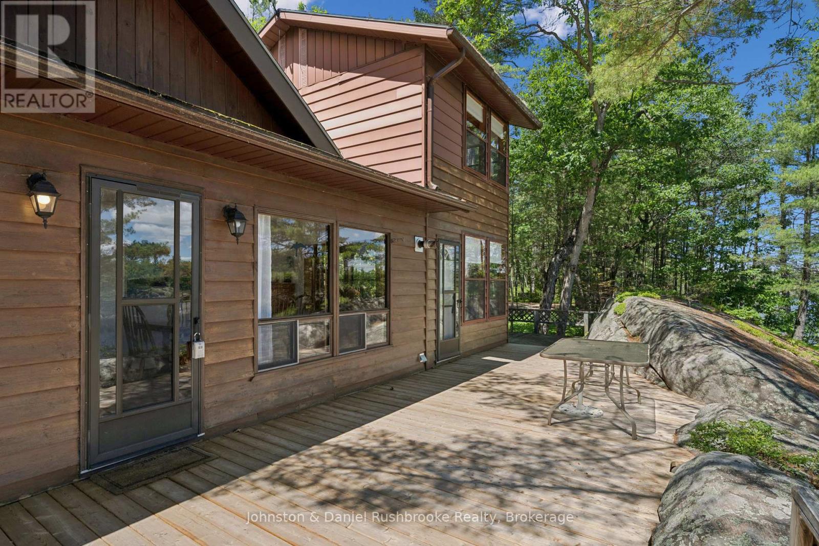 1277 & 1279 WOODLAND DRIVE - 21