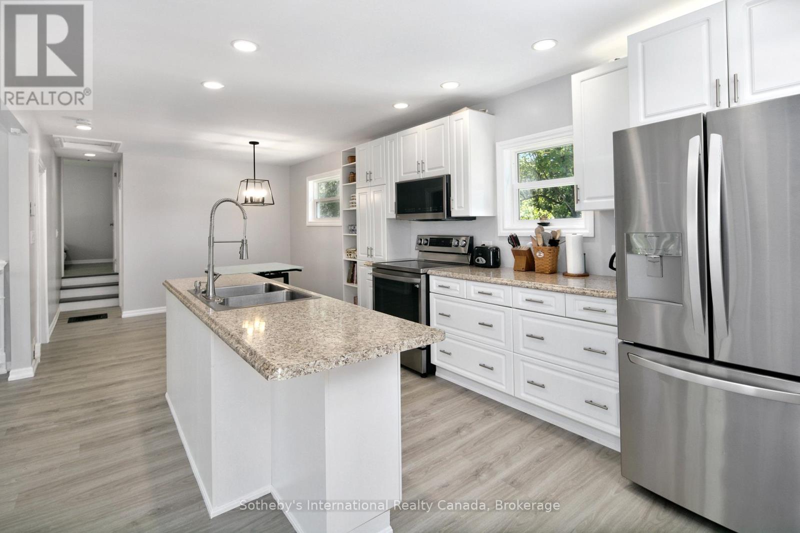 640514 HAMILTON ROAD - 11