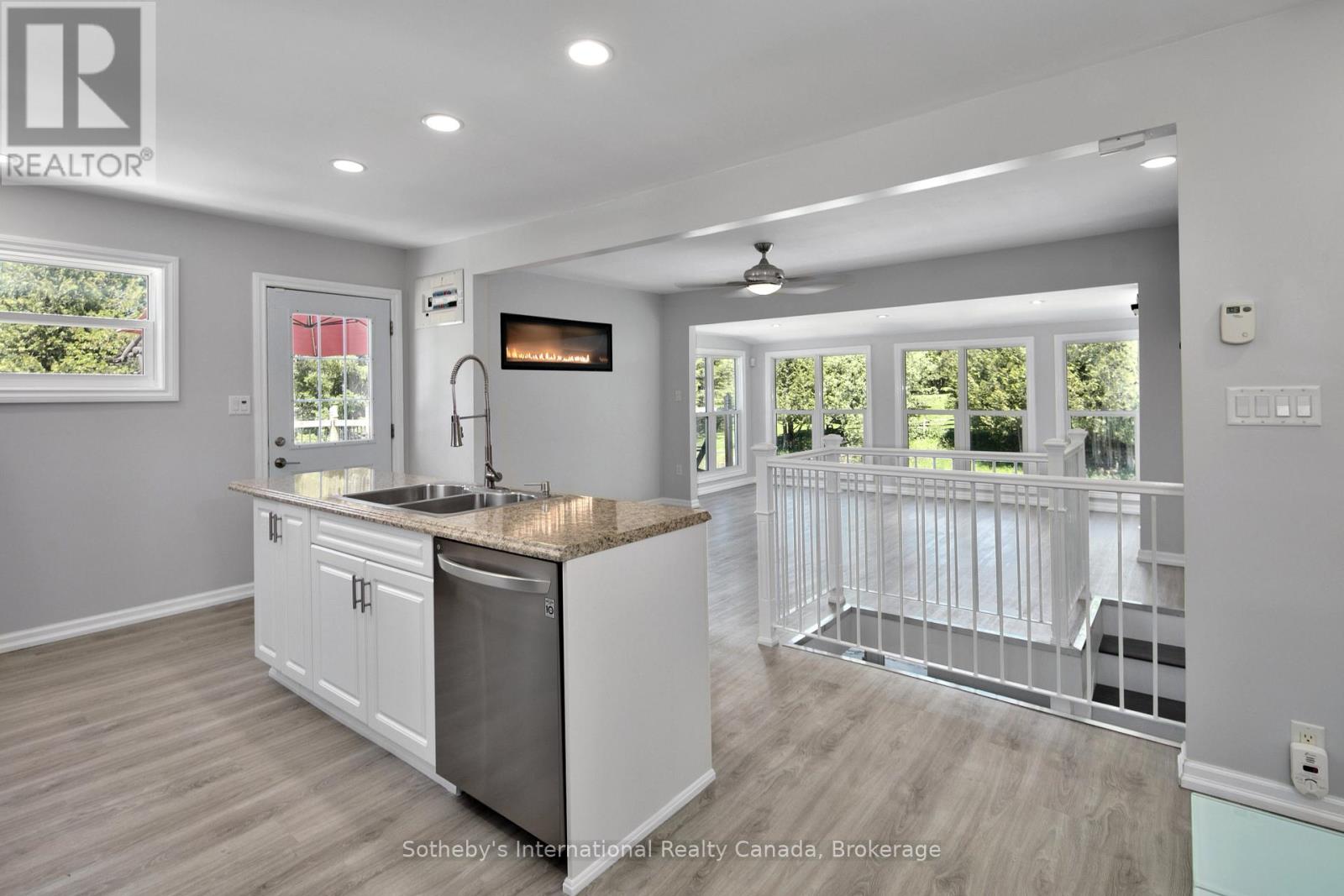 640514 HAMILTON ROAD - 15