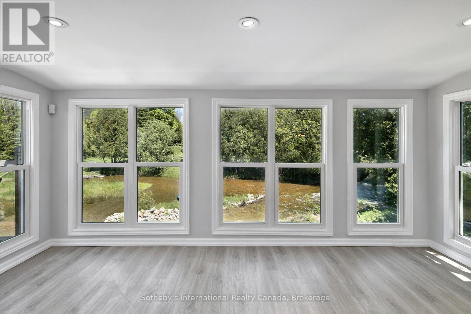 640514 HAMILTON ROAD - 17