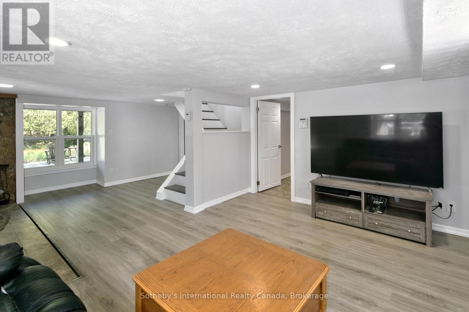 640514 HAMILTON ROAD - 26