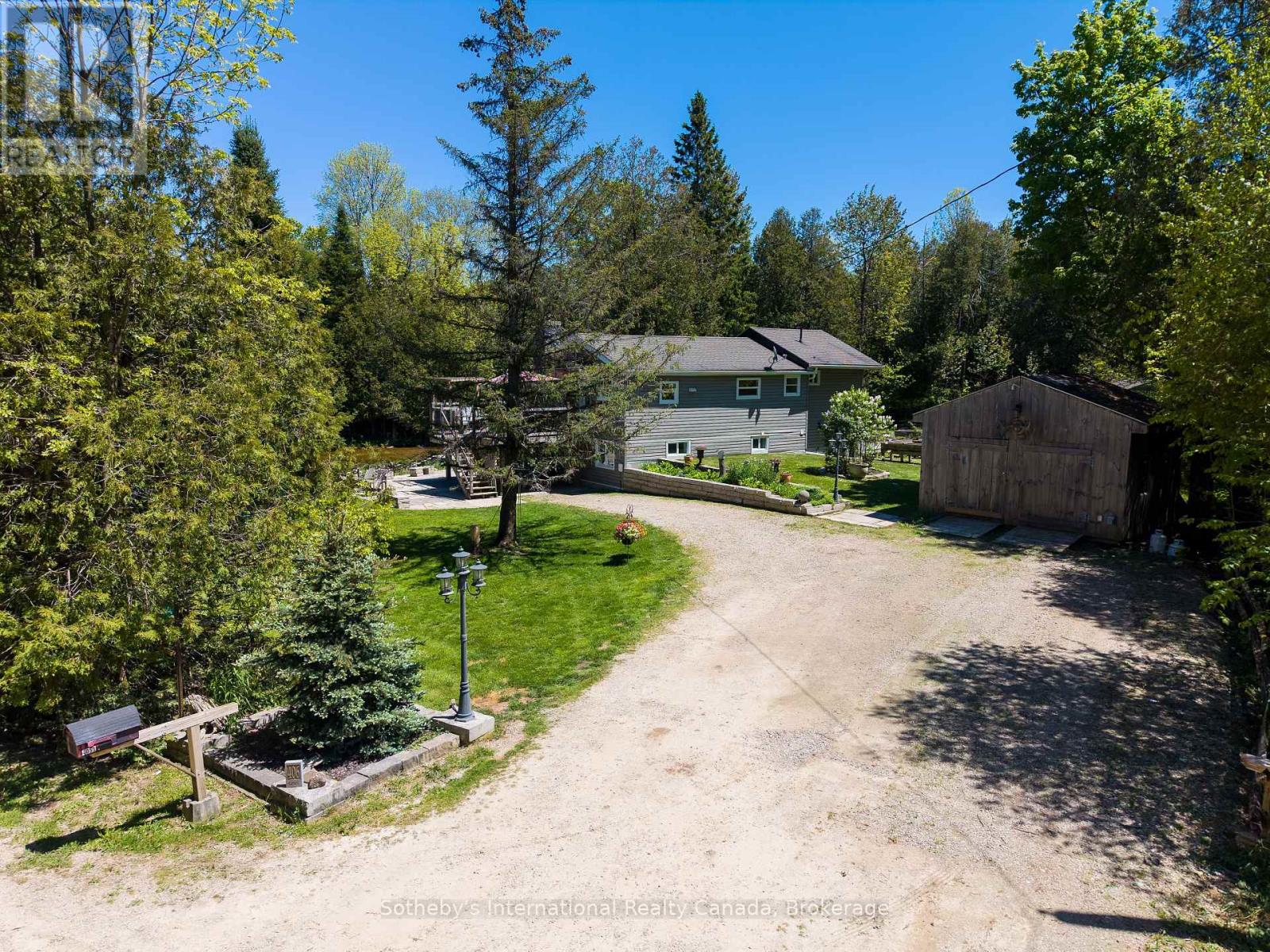 640514 HAMILTON ROAD - 35