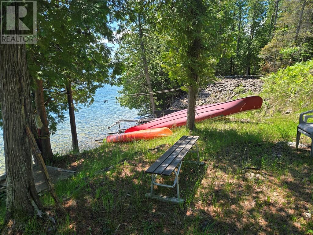 320 Perivale Rd W. - 19
