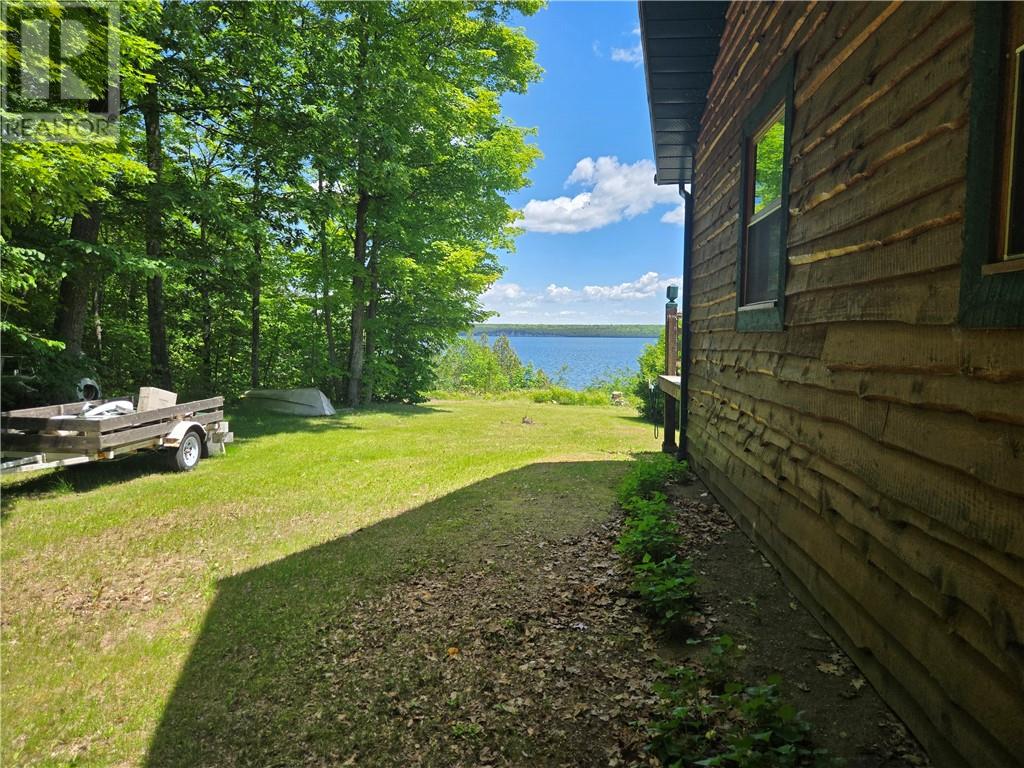 320 Perivale Rd W. - 28