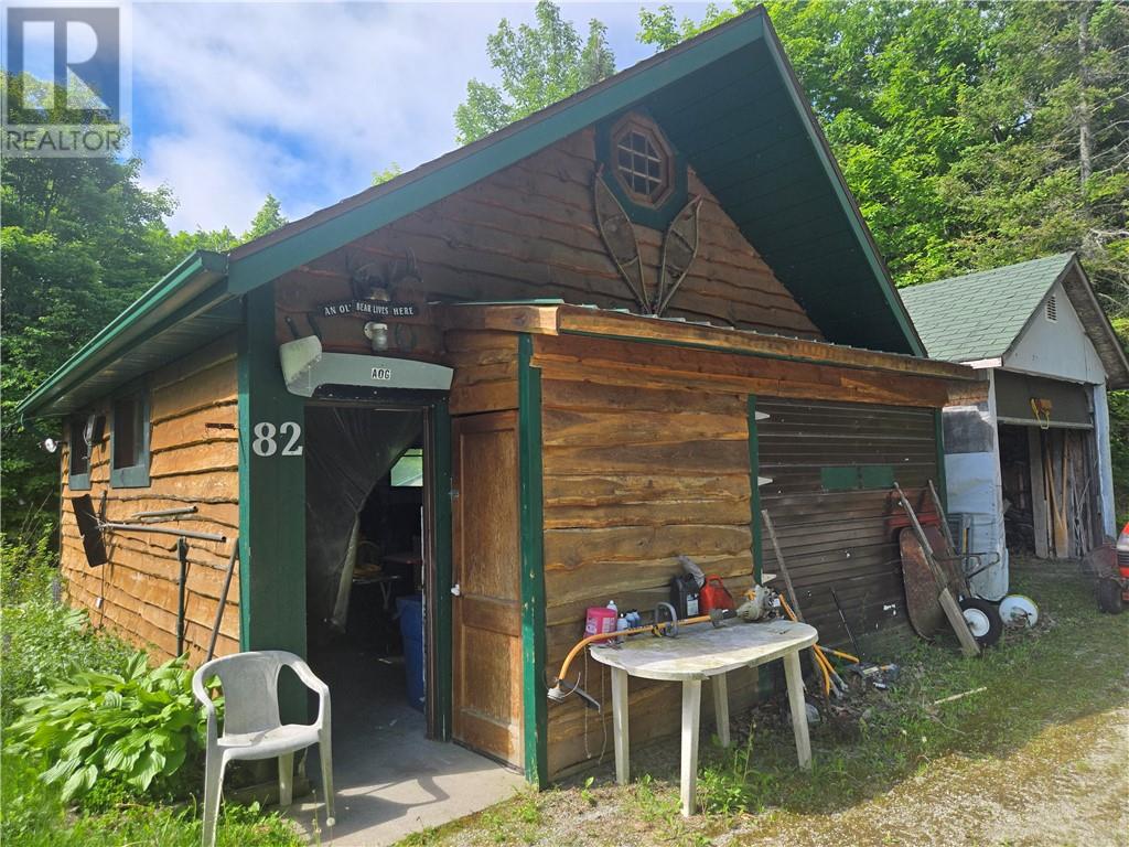 320 Perivale Rd W. - 37