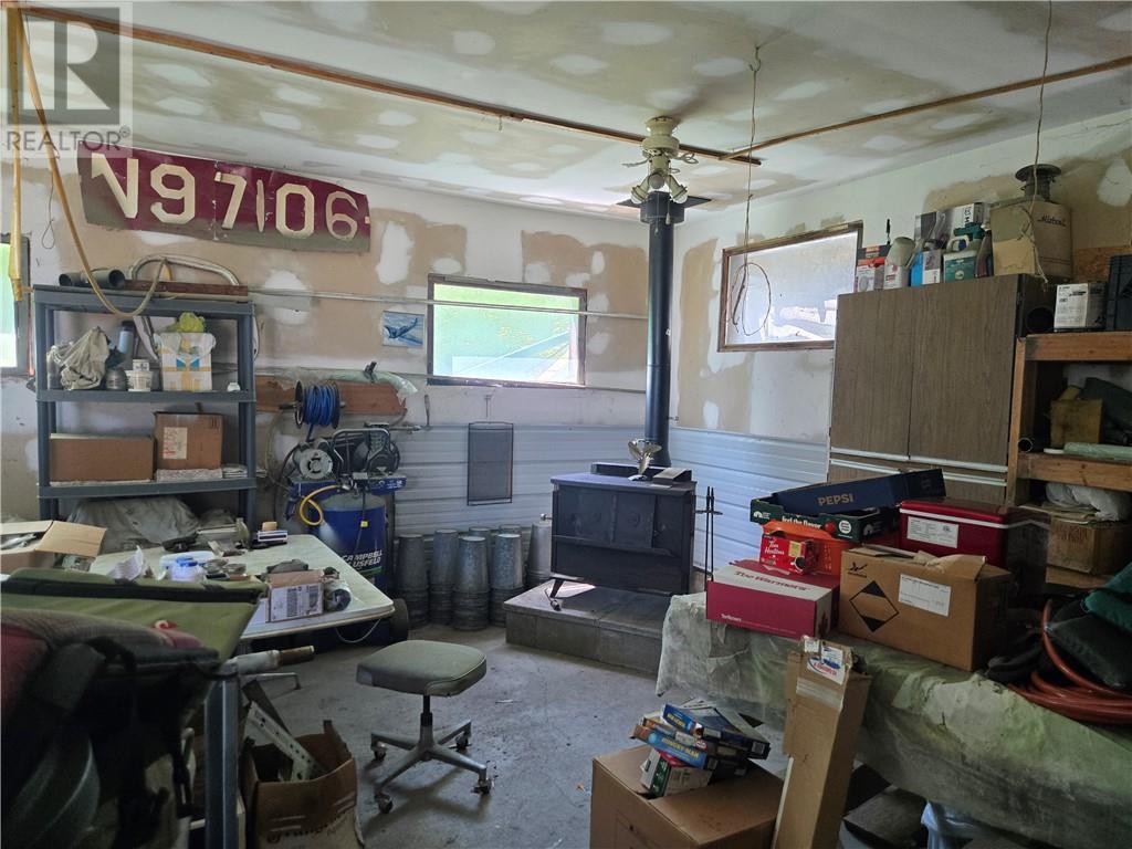 320 Perivale Rd W. - 38