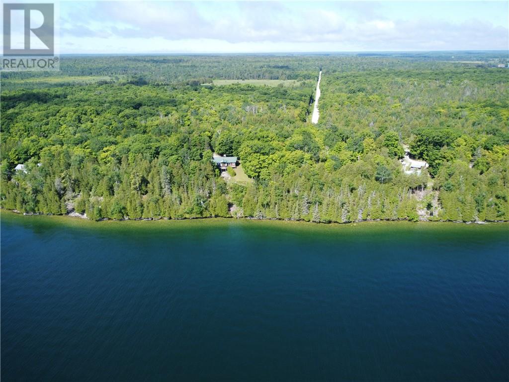 320 Perivale Rd W. - 6