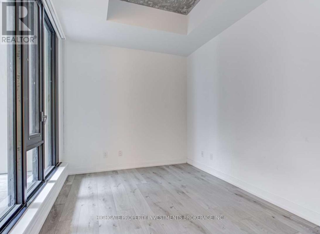 #228 161 ROEHAMPTON AVENUE - 12