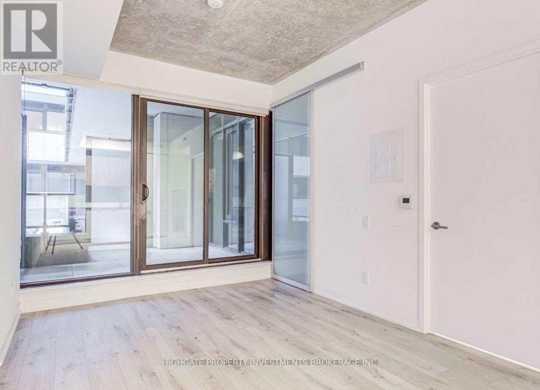 #228 161 ROEHAMPTON AVENUE - 6