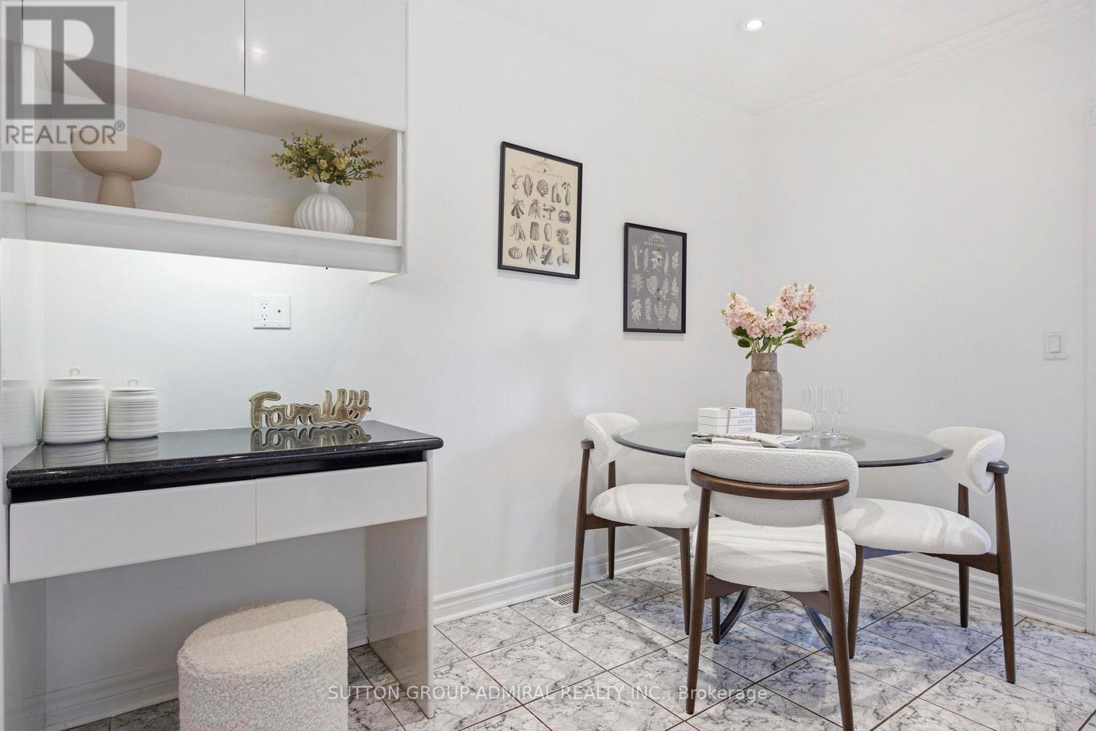 138 KENNARD AVENUE - 16