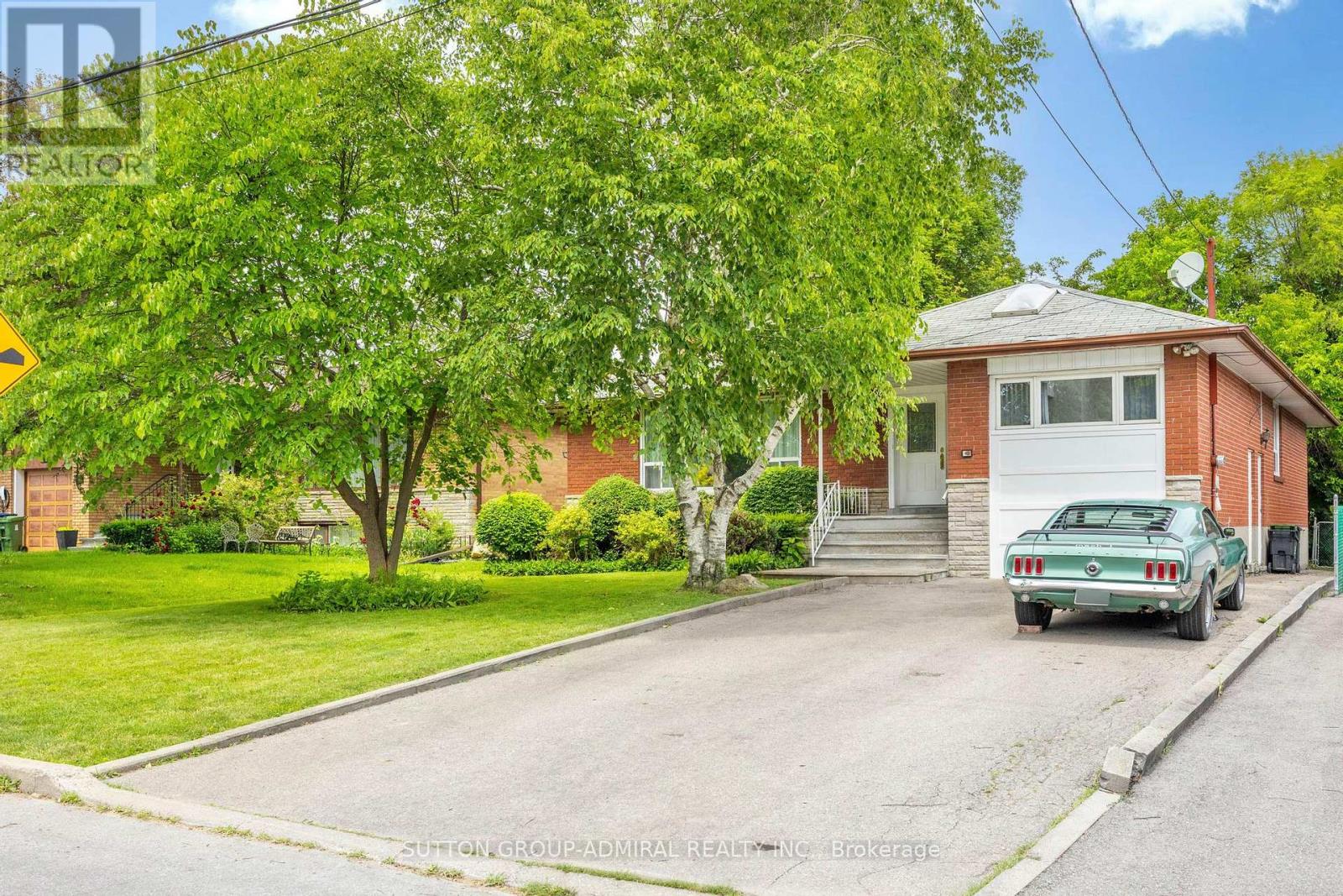 138 KENNARD AVENUE - 2