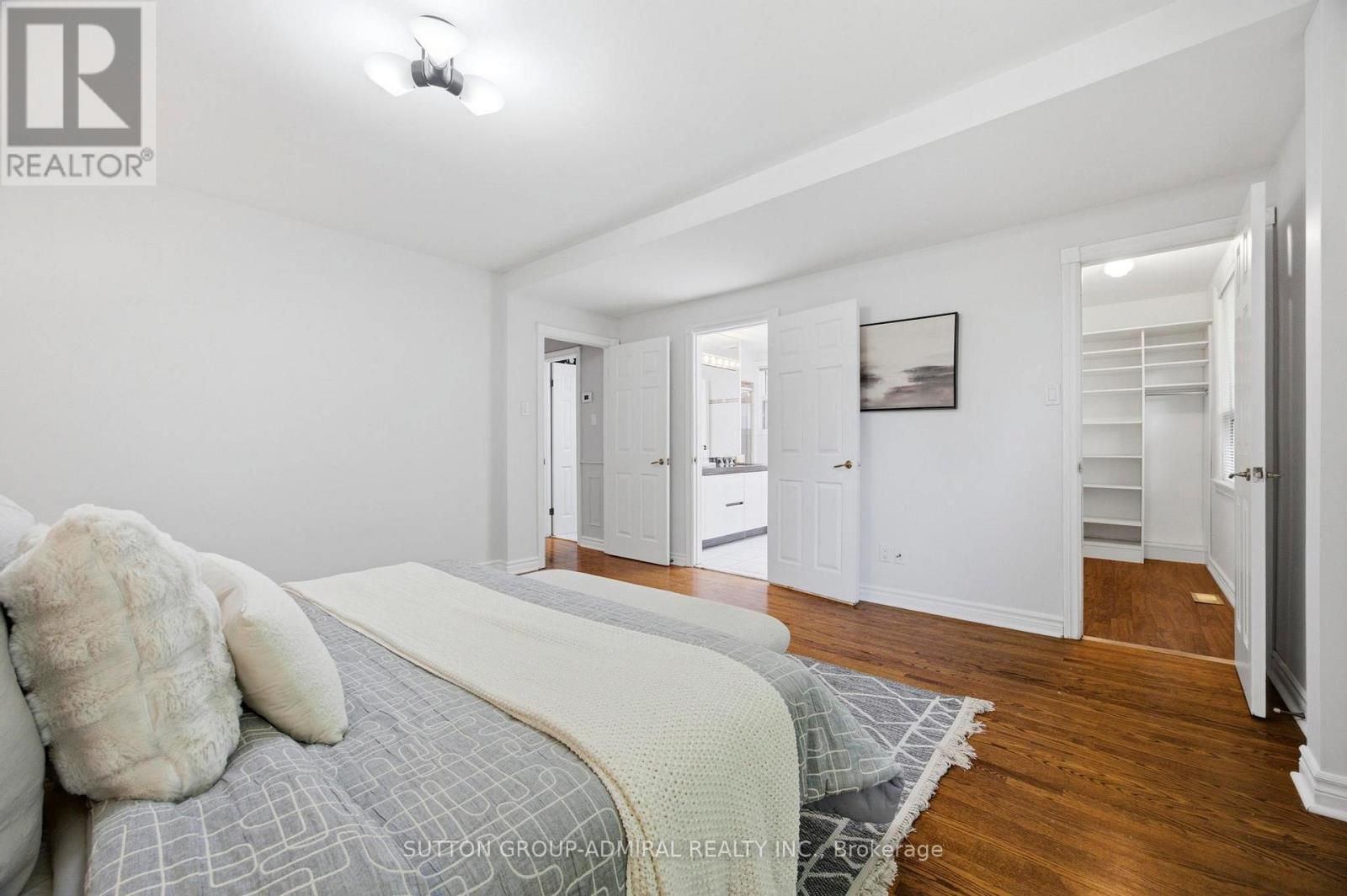 138 KENNARD AVENUE - 21