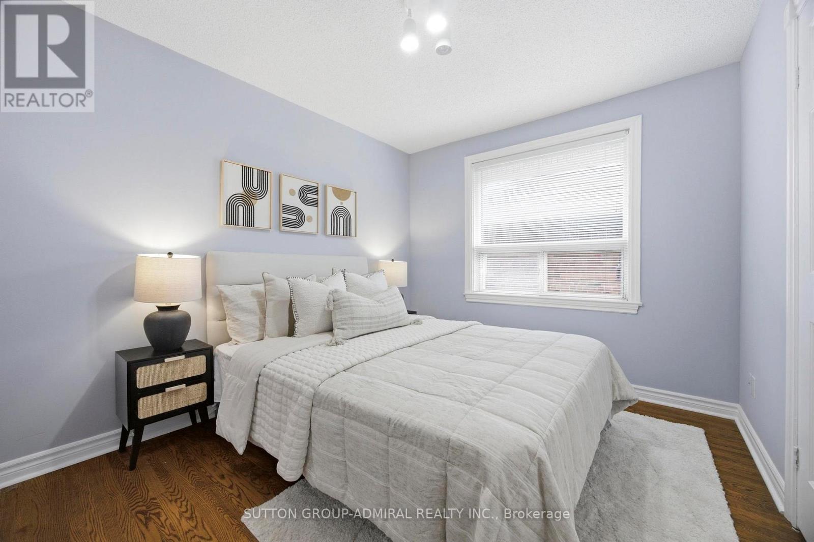 138 KENNARD AVENUE - 26