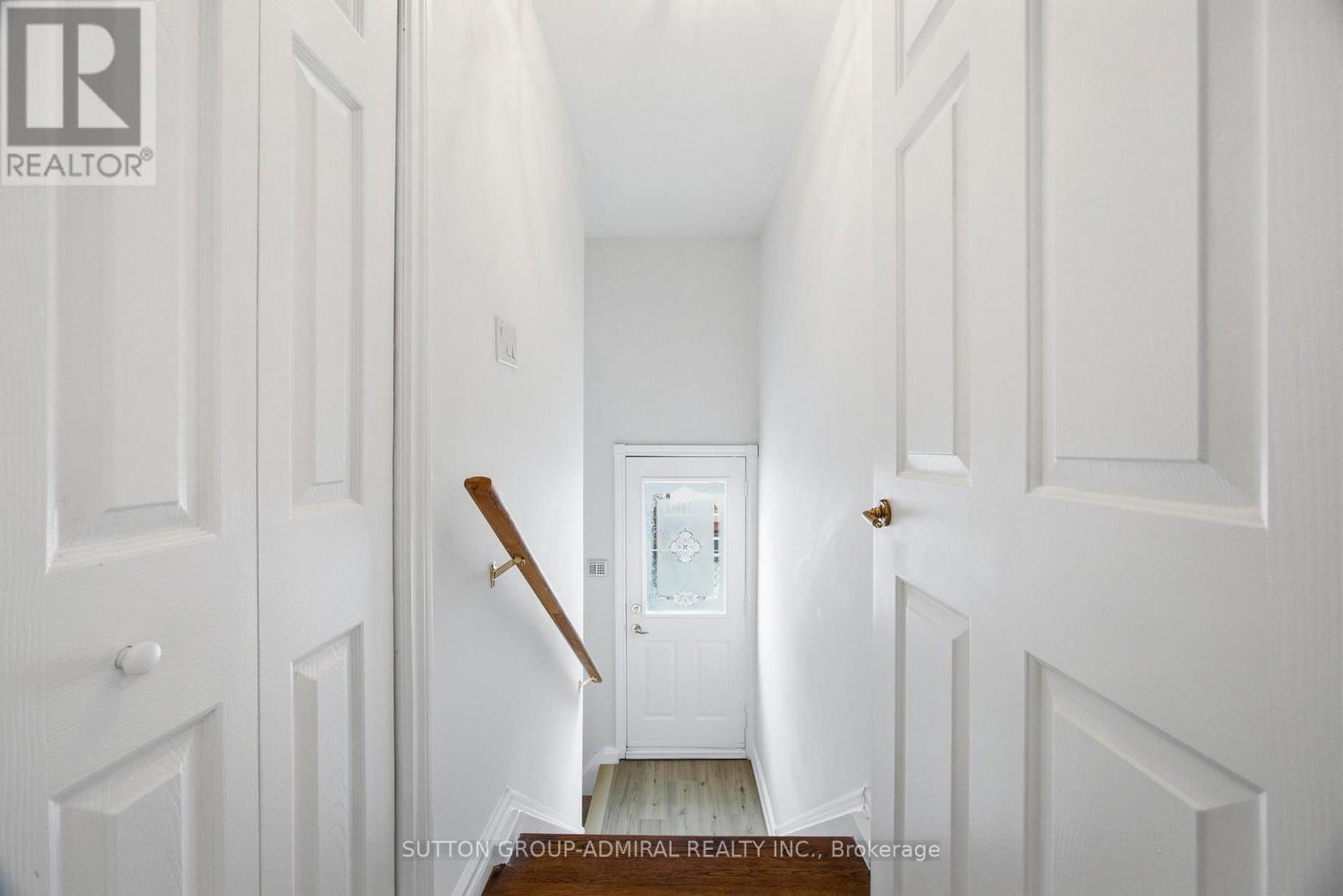 138 KENNARD AVENUE - 29