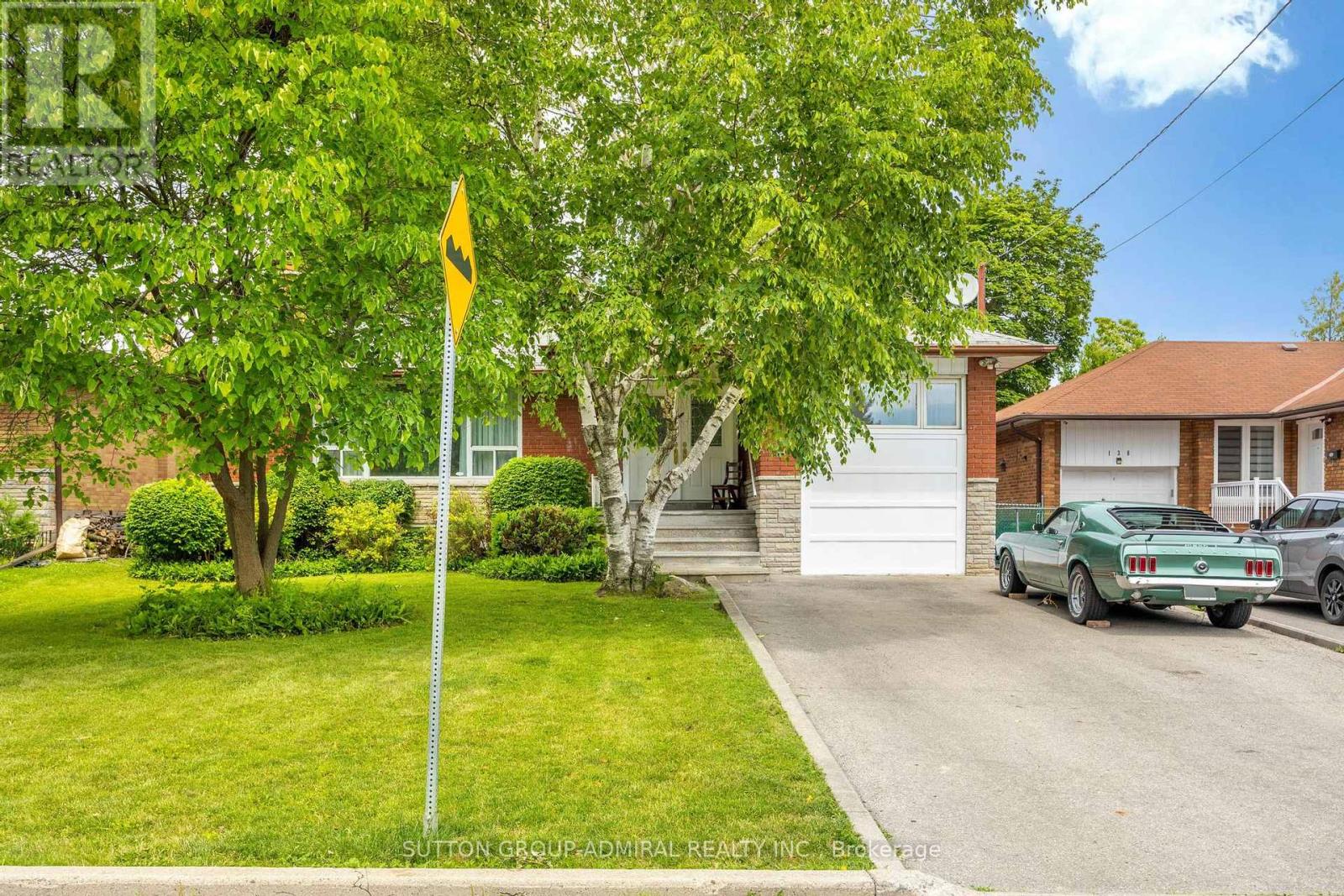 138 KENNARD AVENUE - 3