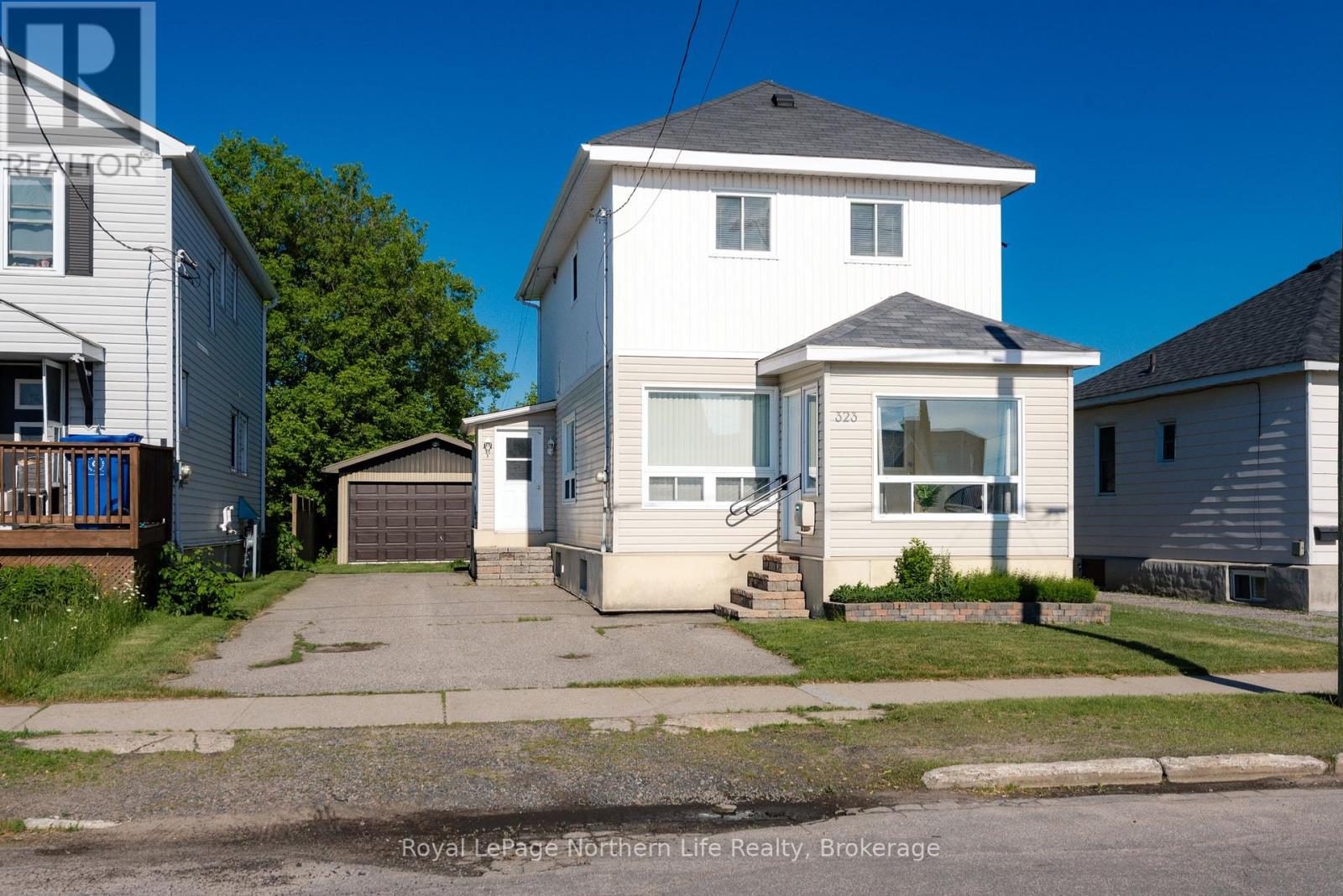 323 PERCY STREET - 1