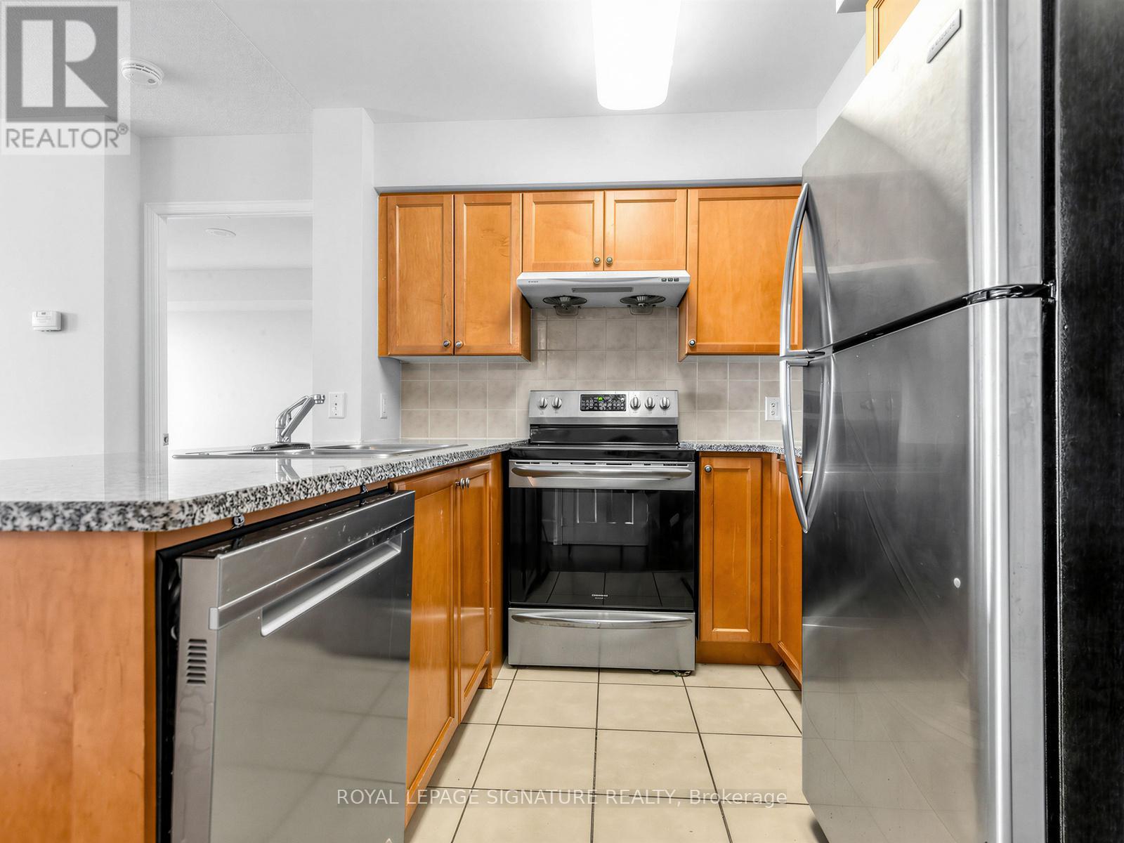 #1512 68 GRANGEWAY AVENUE - 8
