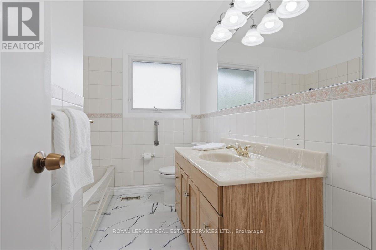 1 ROSEGROVE PLACE - 14