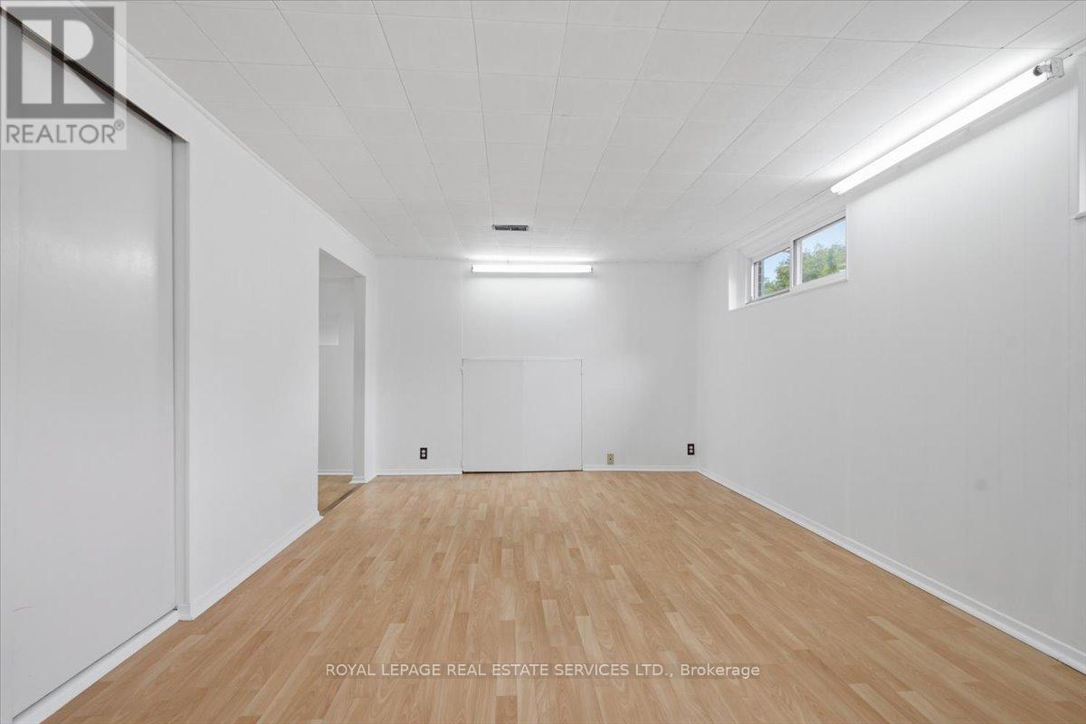 1 ROSEGROVE PLACE - 16
