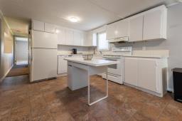 145 480 Augier Avenue, Winnipeg, MB R3K1S5 Photo 13