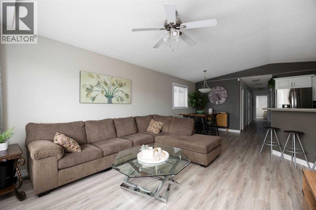 150 Pacific Crescent - 3