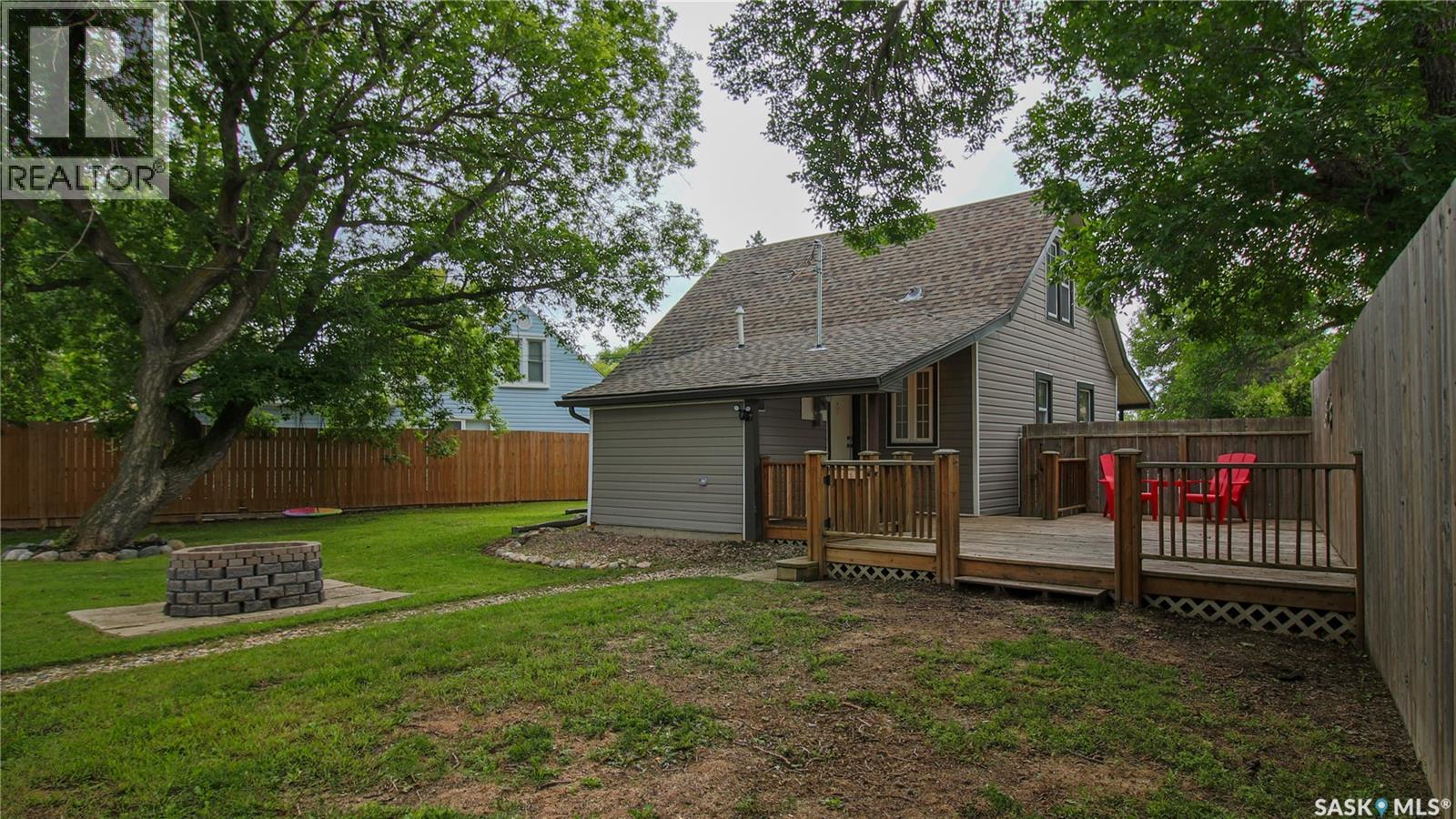 16 CECIL CRESCENT — photo 32
