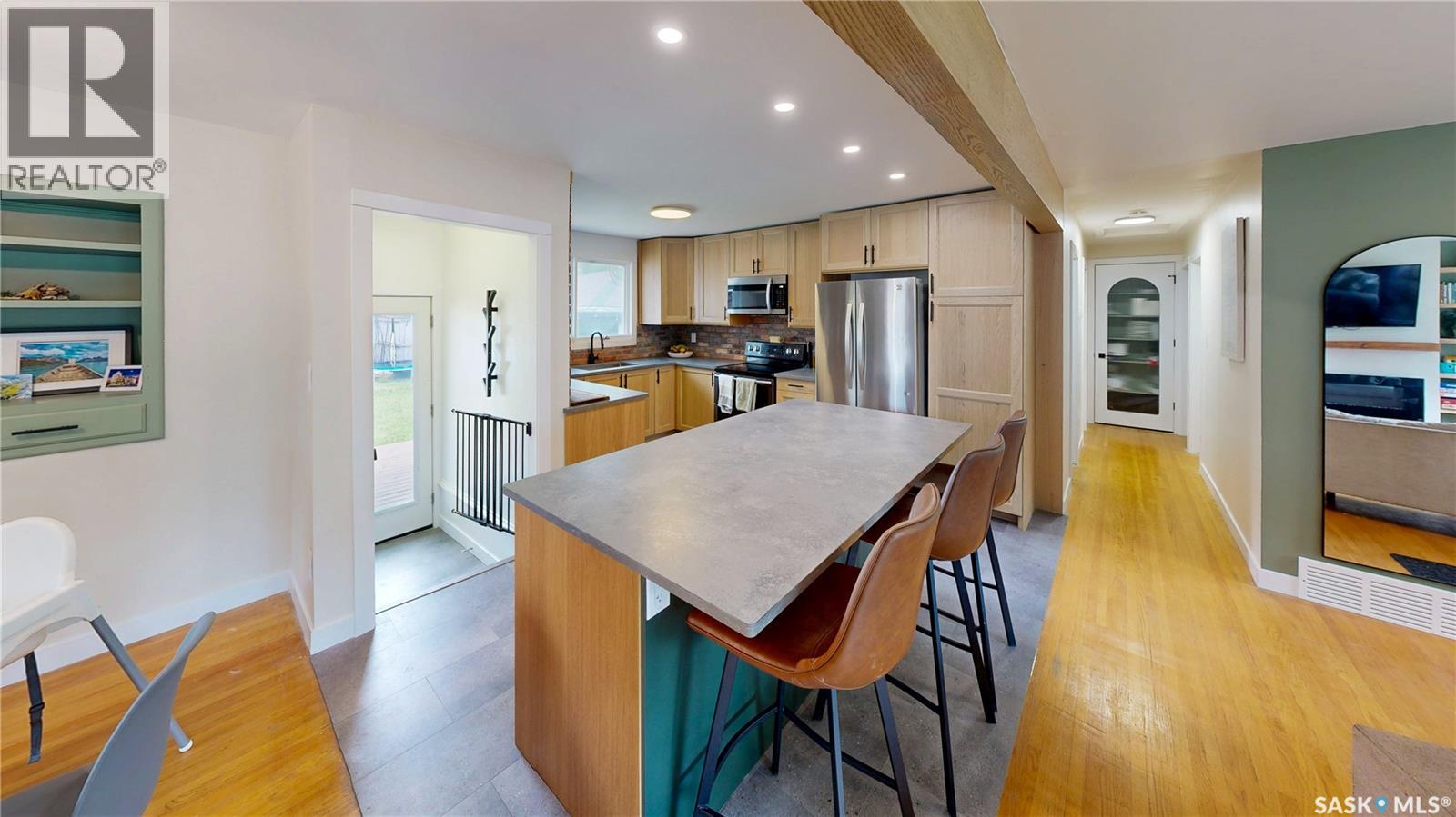 1912 GRANT DRIVE — photo 11