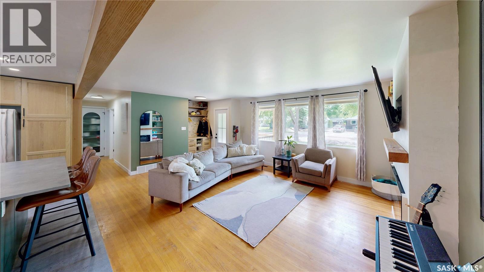 1912 GRANT DRIVE - photo 4