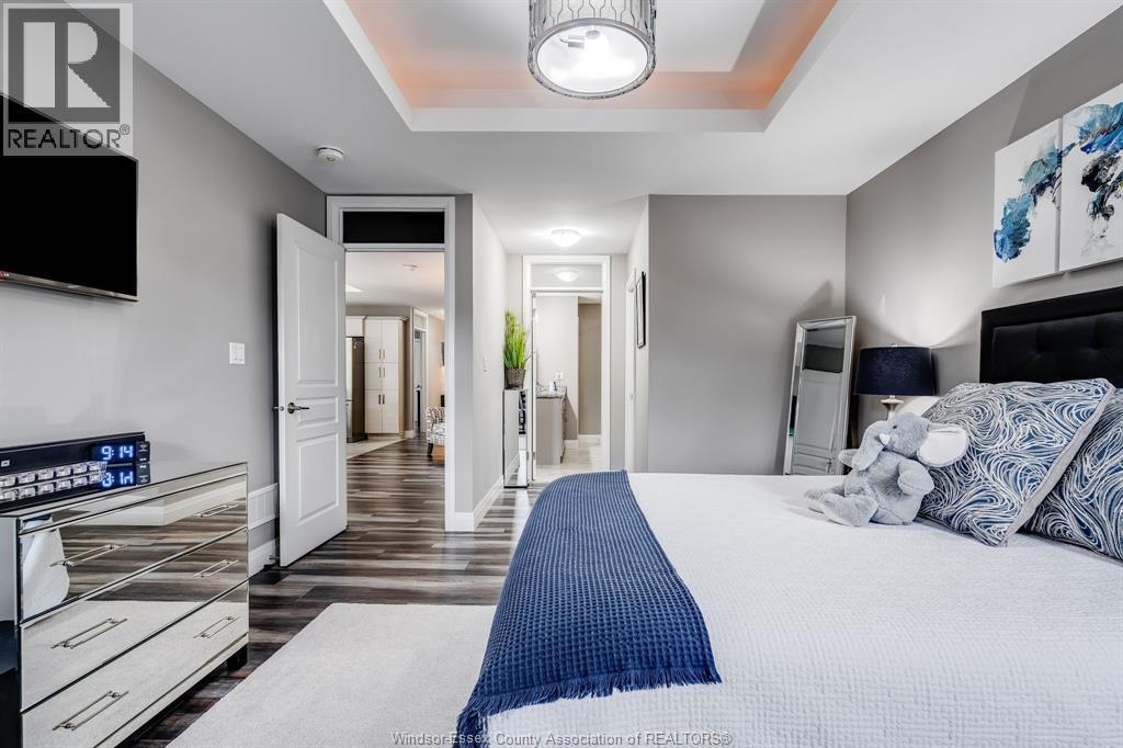 1 Woodland STREET - 22