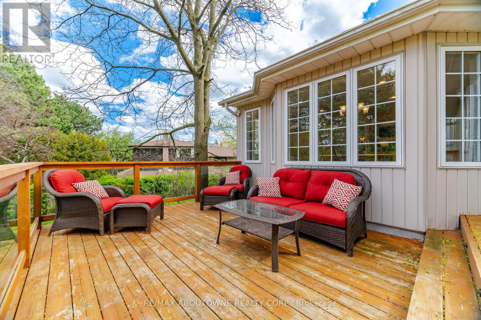 41 PLAINSMAN ROAD - 36