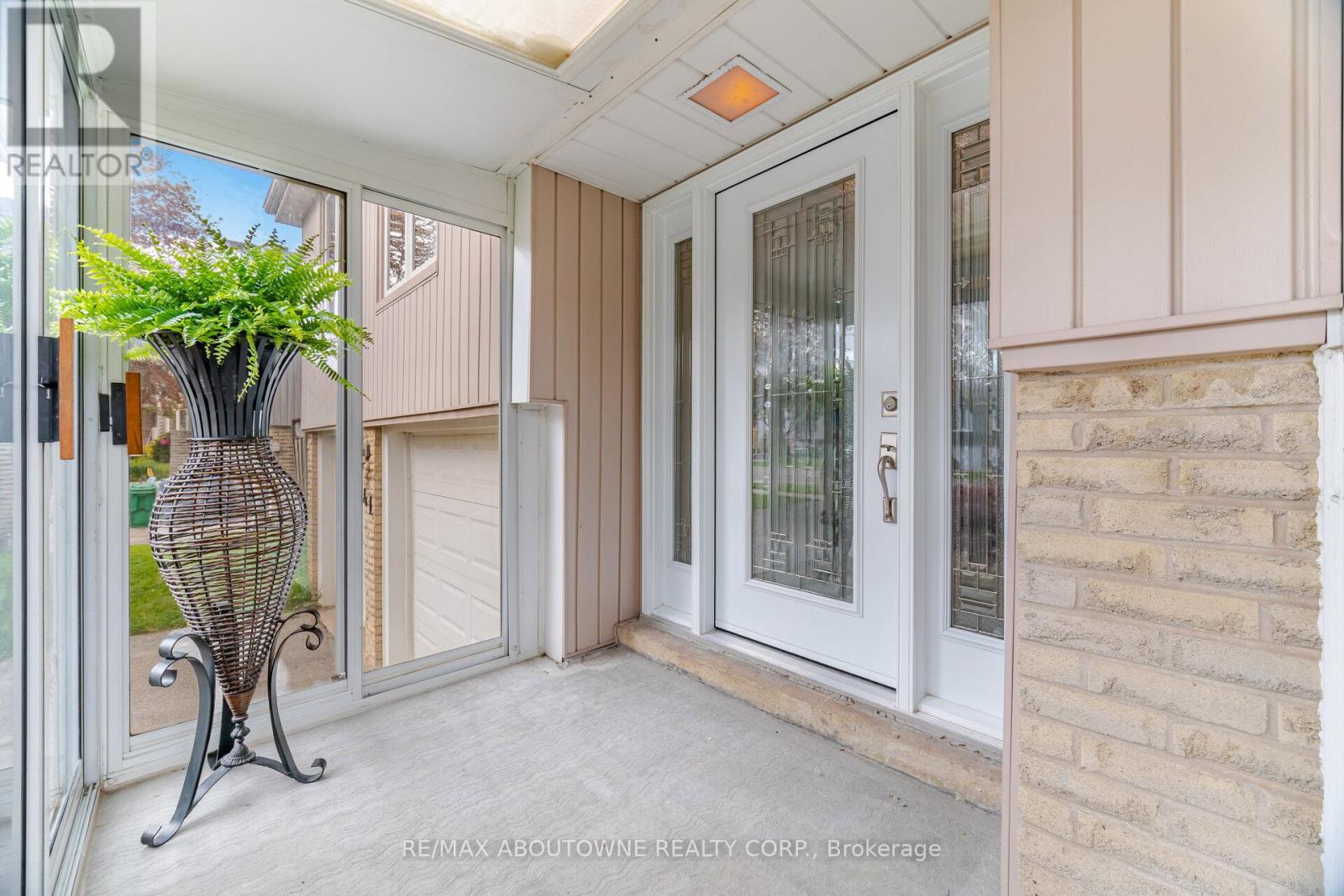 41 PLAINSMAN ROAD - 5