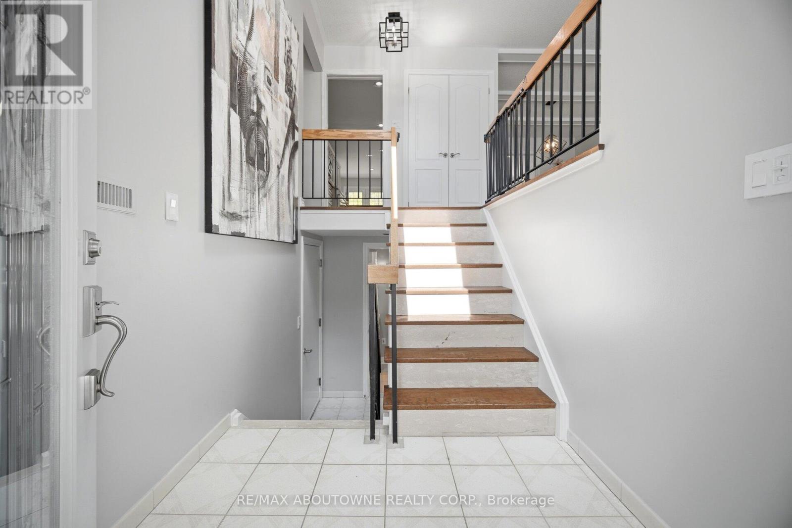 41 PLAINSMAN ROAD - 6
