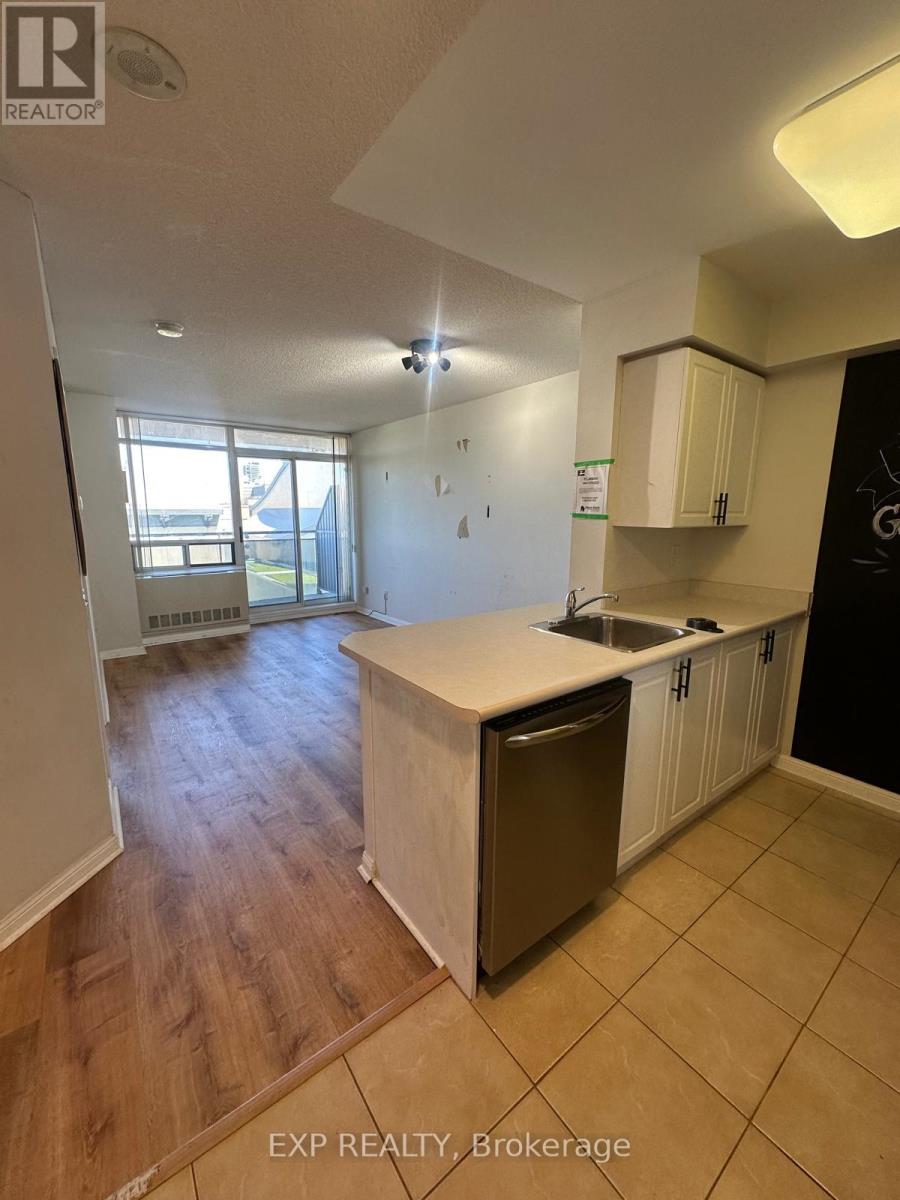 #706 153 BEECROFT ROAD - 32