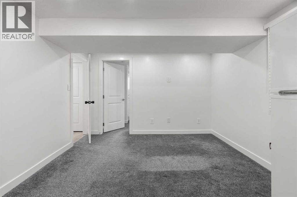 424 Penbrooke Crescent SE - 23