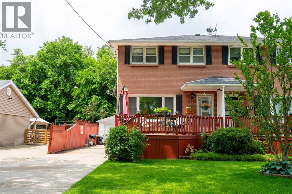845 VROOM AVENUE - 1