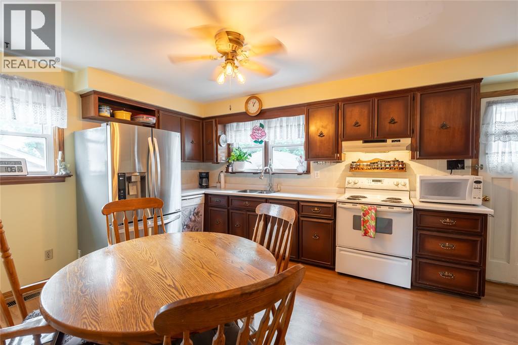 845 VROOM AVENUE - 7