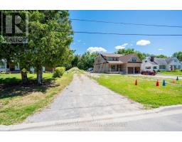 21 Eastwood Avenue N, Oshawa, ON L1G3Y5 Photo 6