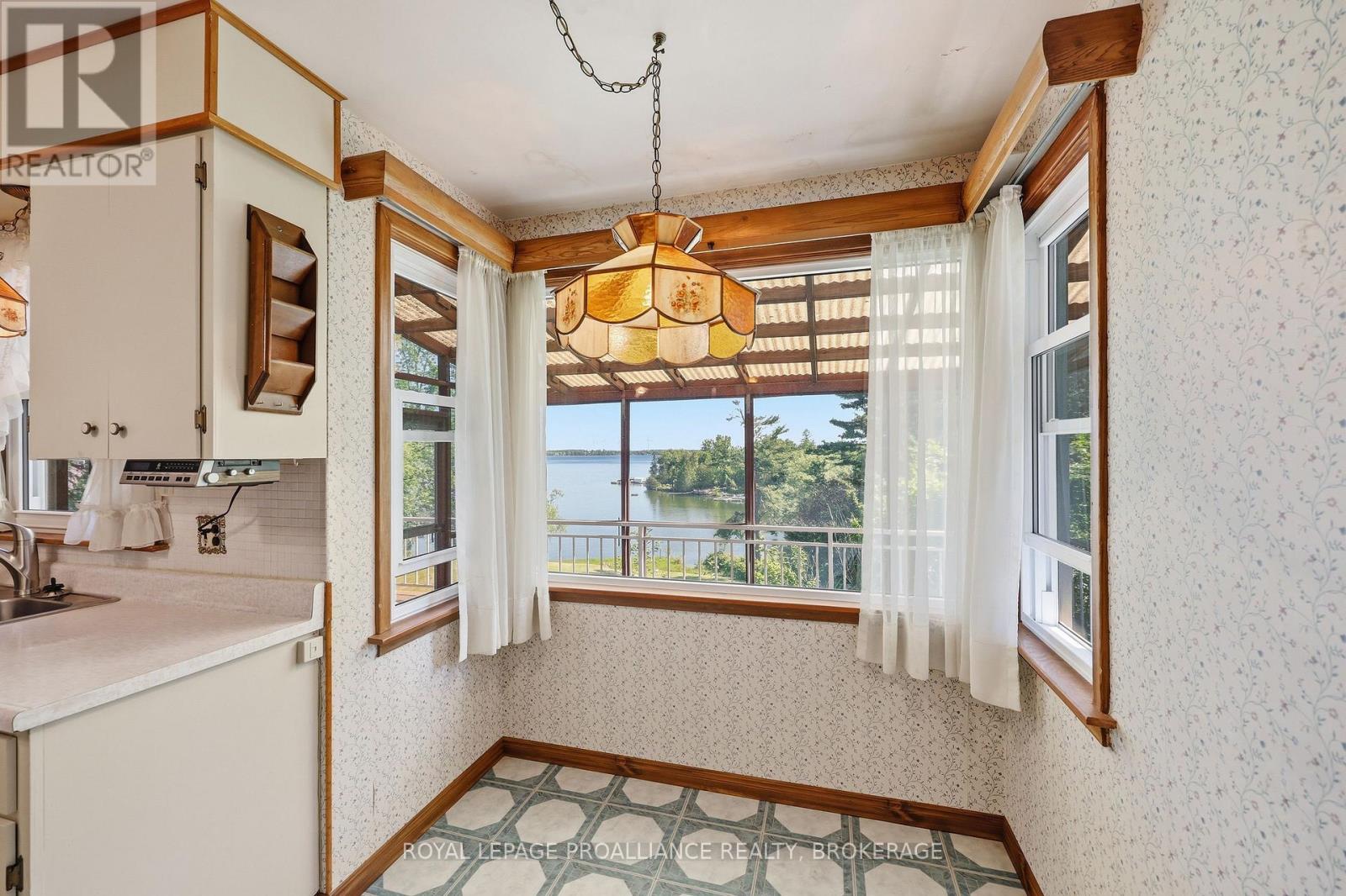 4756 BATH ROAD - 21
