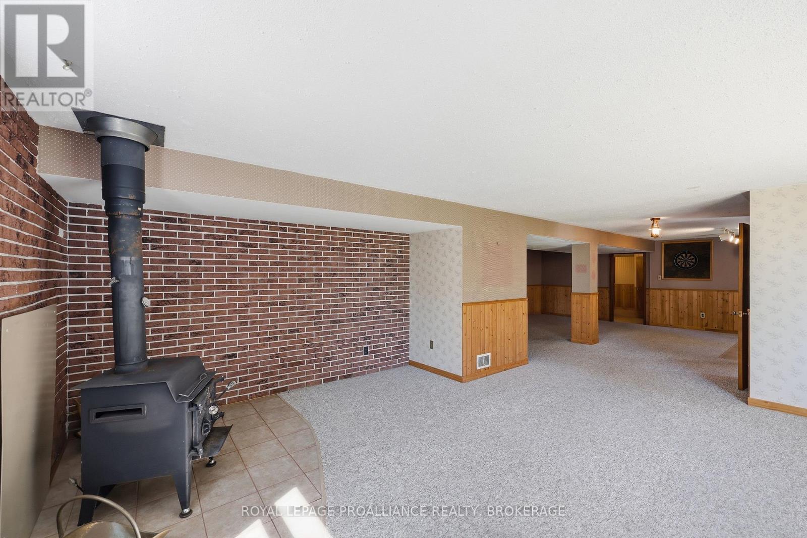 4756 BATH ROAD - 40