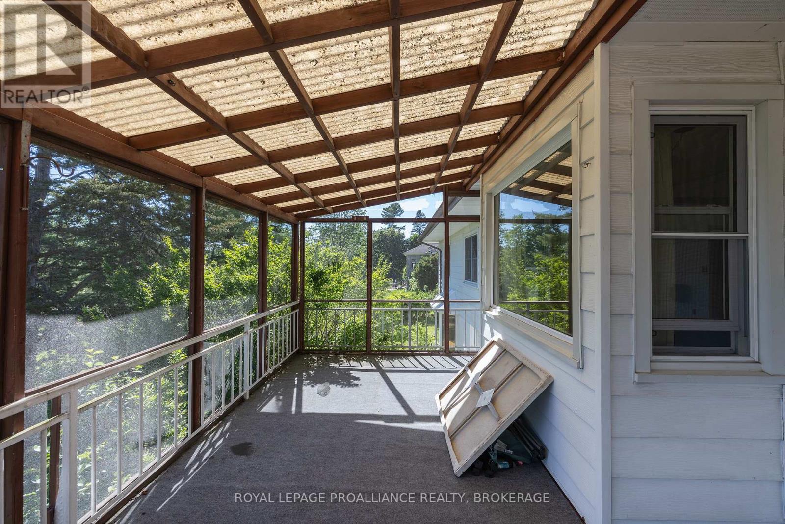 4756 BATH ROAD - 5
