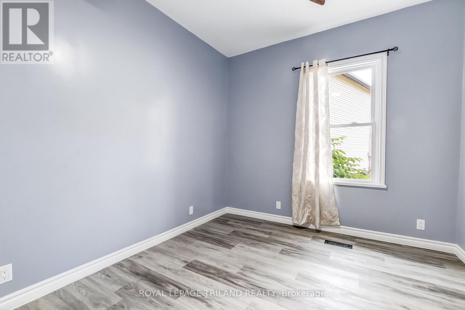 56 MONDAMIN STREET - 15
