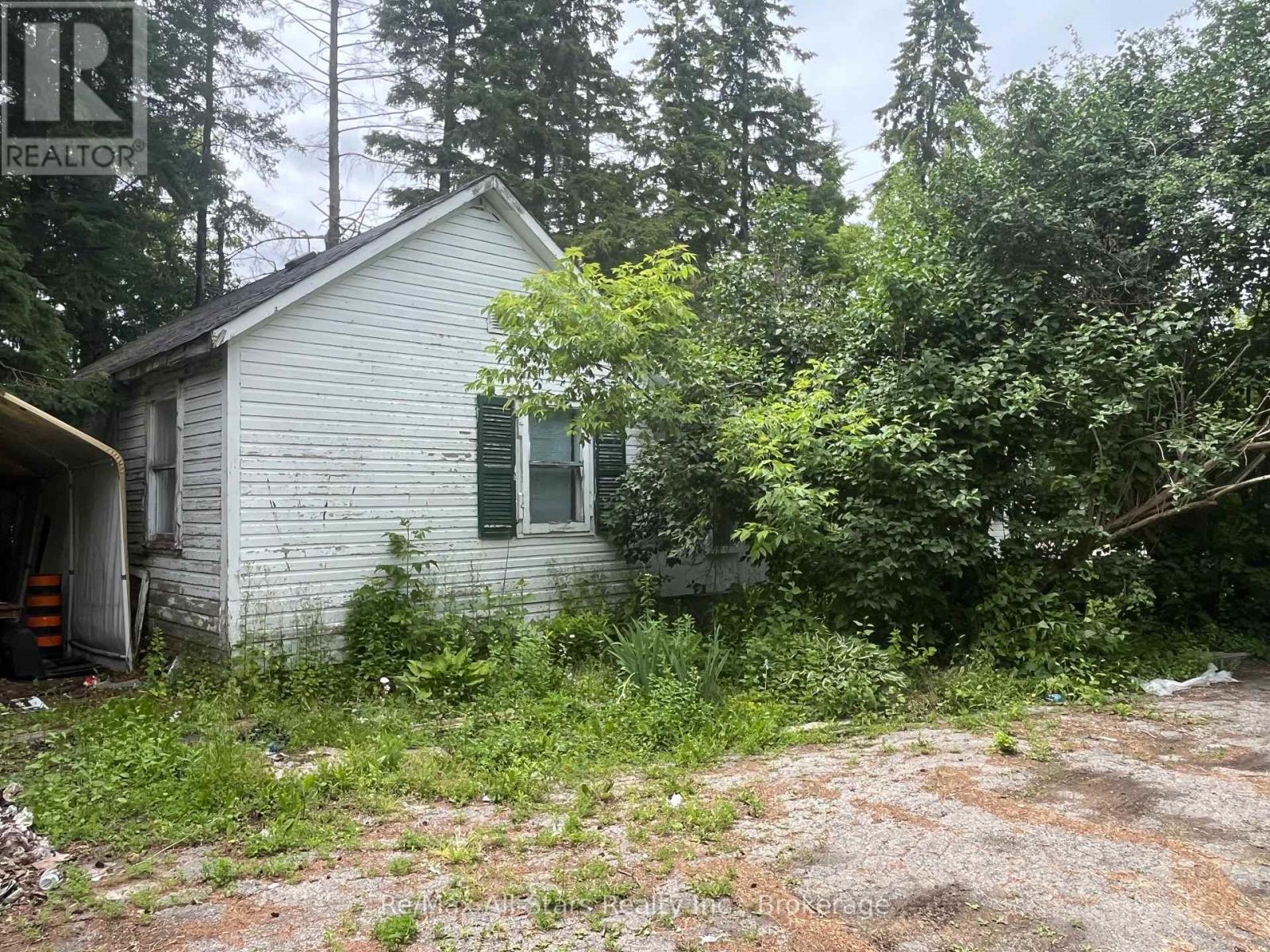 173 LINDSAY STREET S - 49