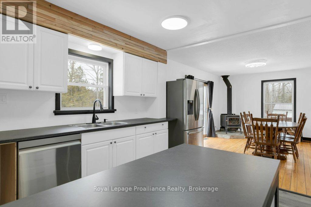 12 COSGROVE LANE - 20