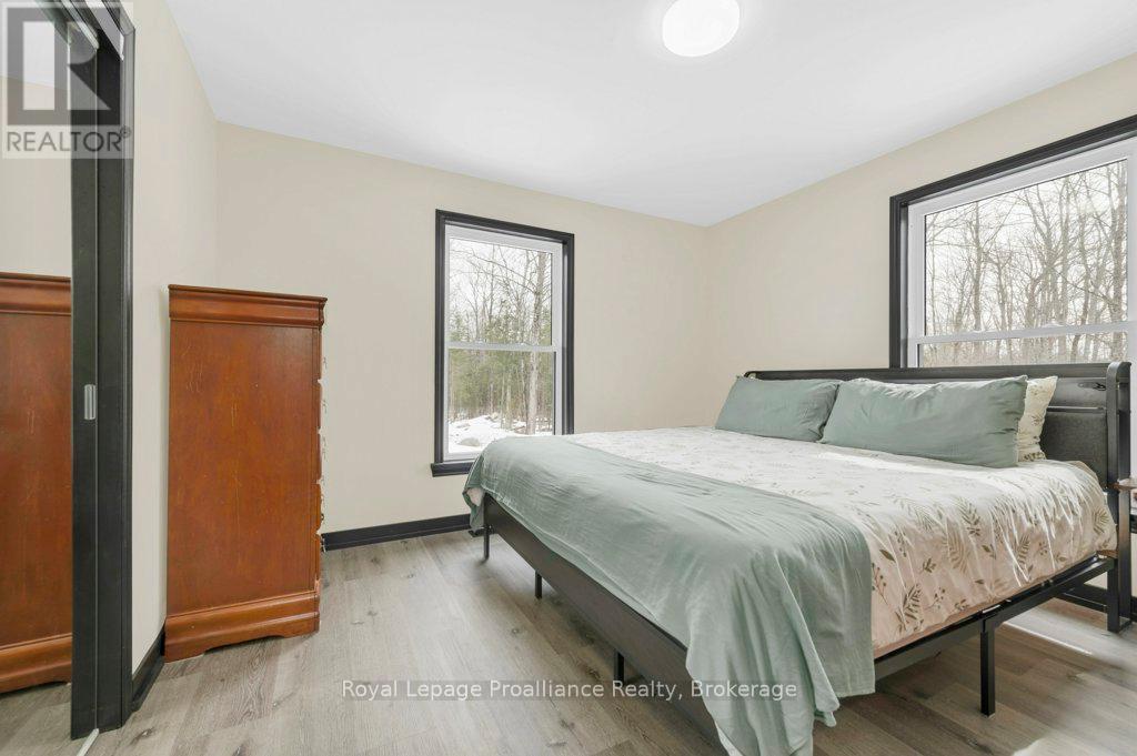 12 COSGROVE LANE - 23