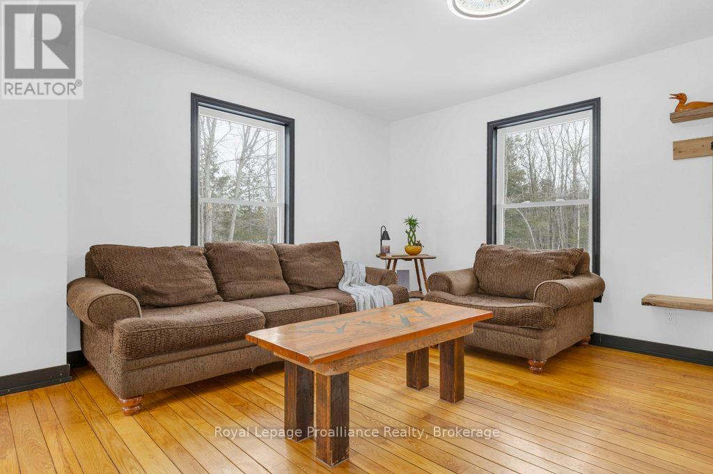 12 COSGROVE LANE - 9