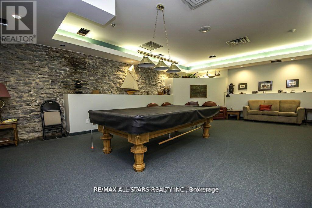 #305 51 RIVERMILL BOULEVARD - 31