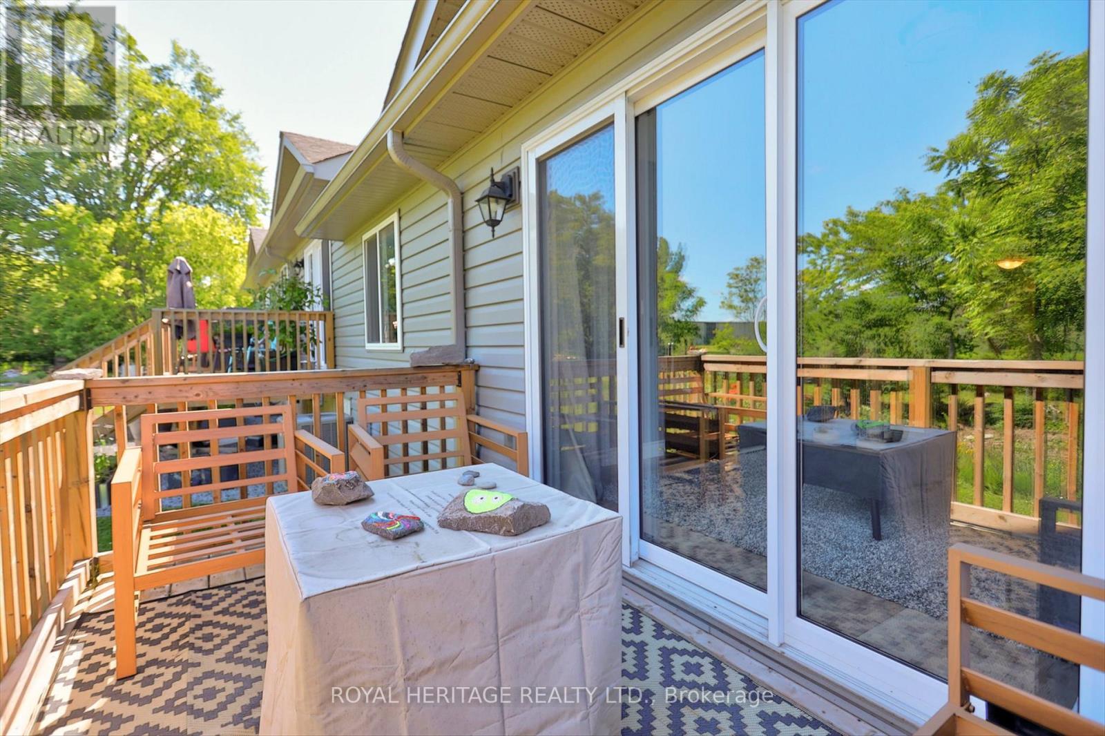 26 FERRIS COURT - 29