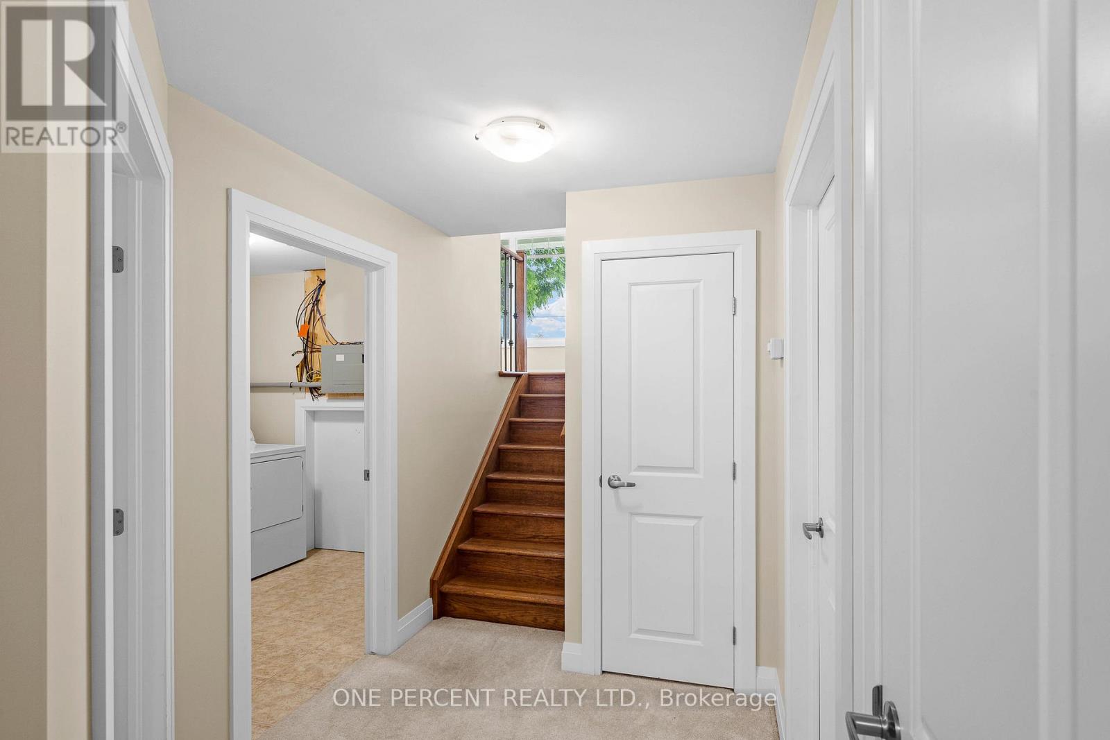 135 ELIZABETH STREET - 28