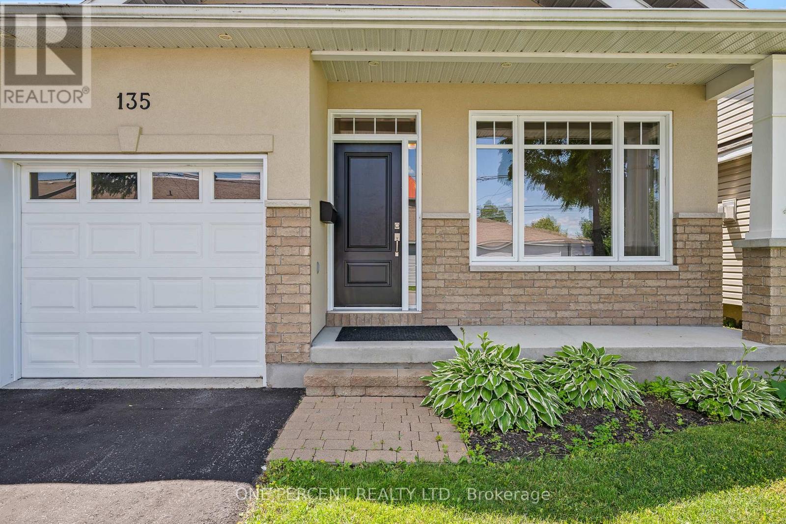 135 ELIZABETH STREET - 3