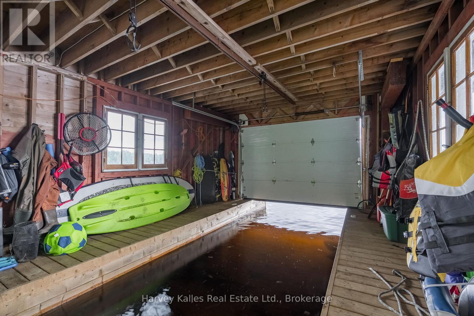 1059 BONA VISTA ROAD - 35